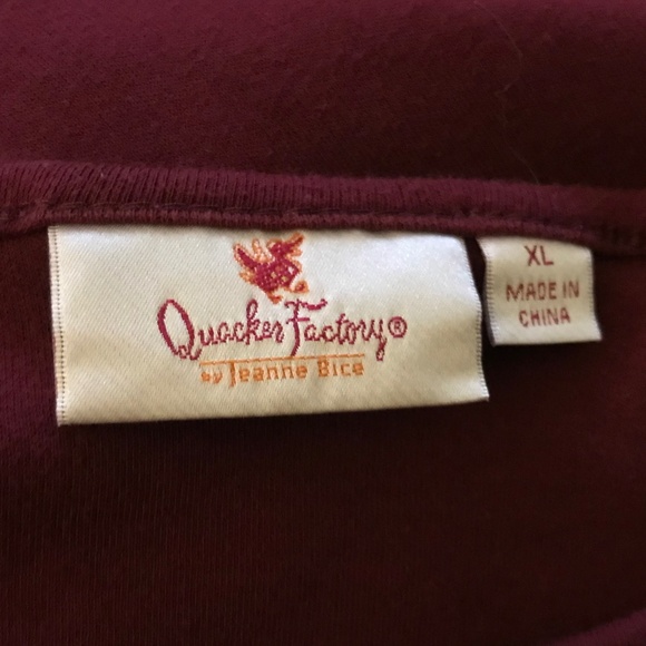 RARE QF maroon 3/4 sleeved top with embroidered fall bicycle scene (XL) - Picture 2 of 16